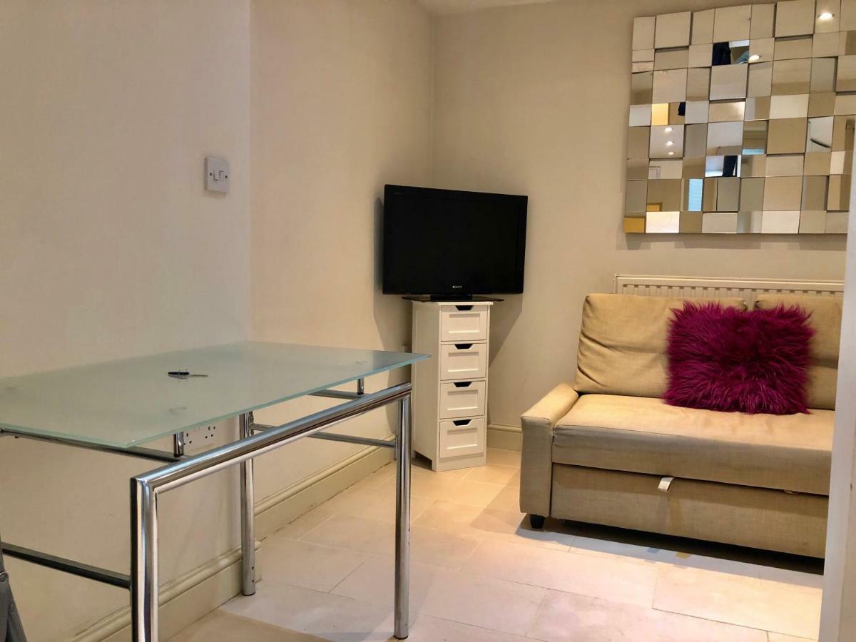 Victoria Station Apartment 런던 외부 사진